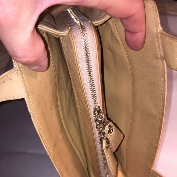 authentic CHANEL vintage Zip Top 3 Section SATCHEL - Picture 7 of 13